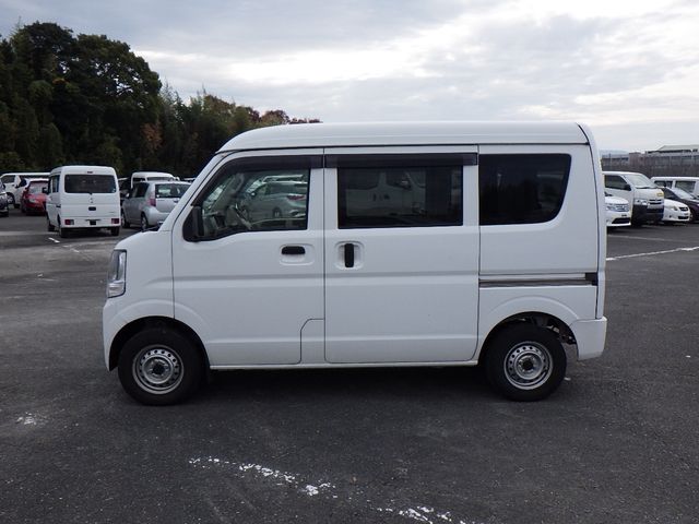 Suzuki EVERY 2018-11 183440-6