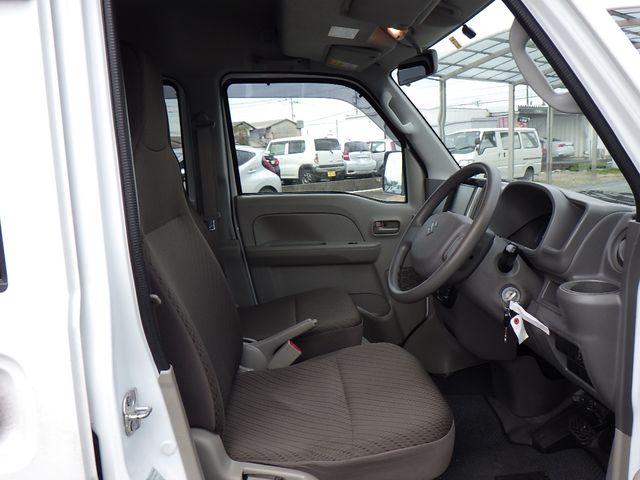 Suzuki EVERY 2018-11 183440-7