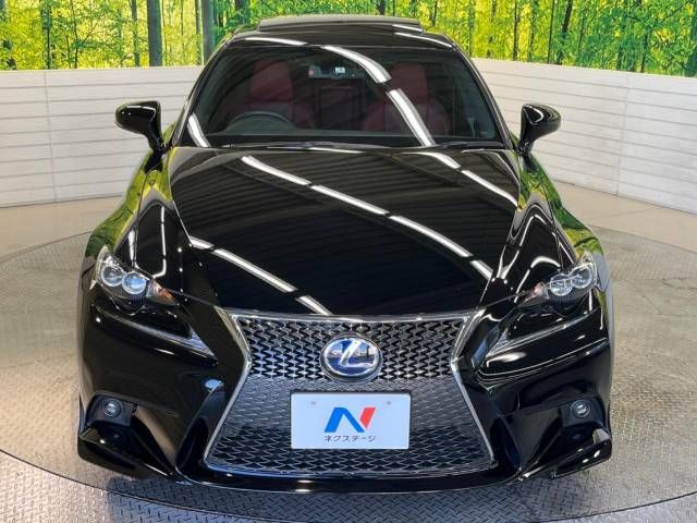 Lexus IS 2015-01 182196-14
