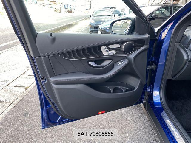 Amg C-CLASS 2021-11 386363-17