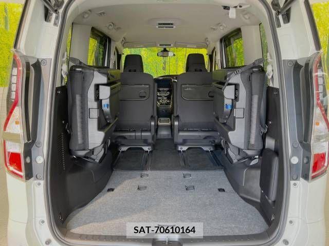 Nissan SERENA 2020-03 325075-11
