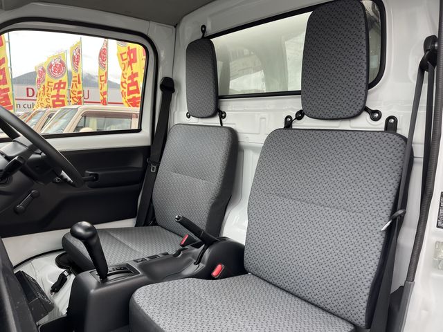 Nissan CLIPPER 2019-07 16606-28