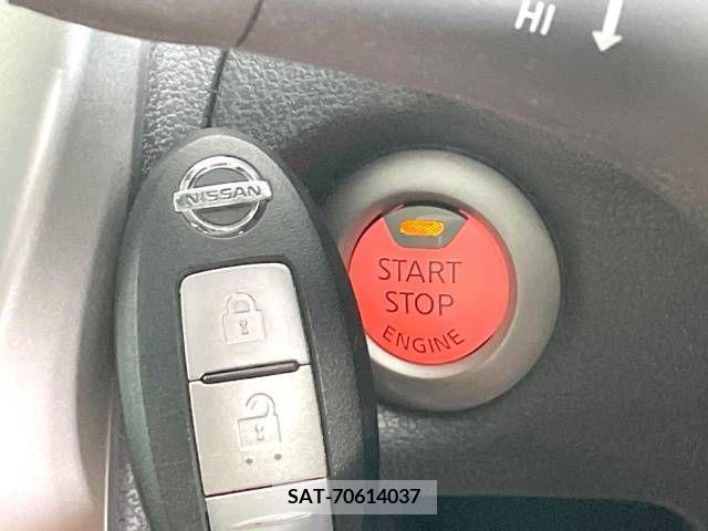 Nissan NOTE 2014-03 348241-5