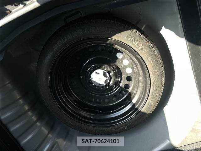 Nissan NOTE 2016-02 256350-14