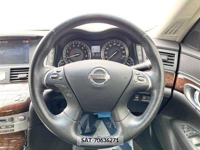 Nissan FUGA 2010-08 248404-12