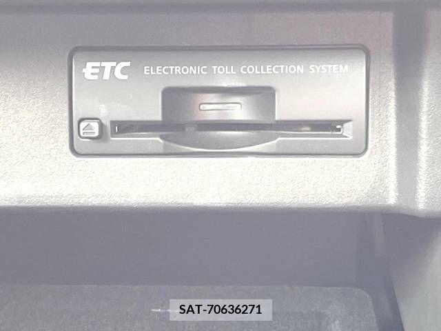 Nissan FUGA 2010-08 248404-7
