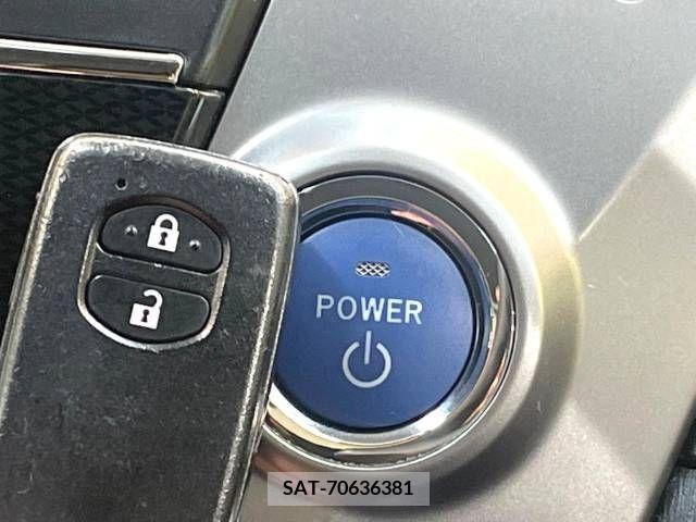 Toyota PRIUS ALPHA 2015-06 282407-6
