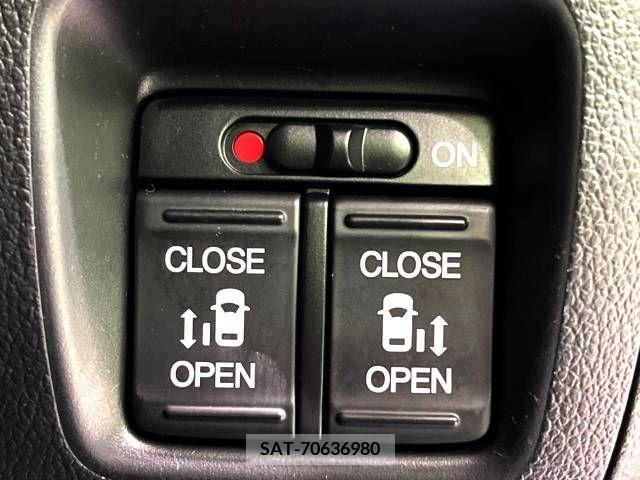 Honda N BOX CUSTOM 2015-06 336131-5