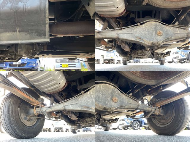 Suzuki CARRY TRUCK 2003-04 22542-28