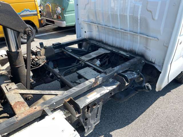 Suzuki CARRY TRUCK 2003-04 22542-8