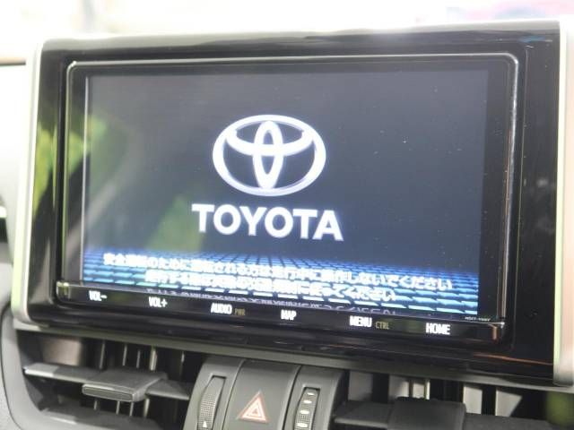 Toyota RAV4 2019-07 11889-4