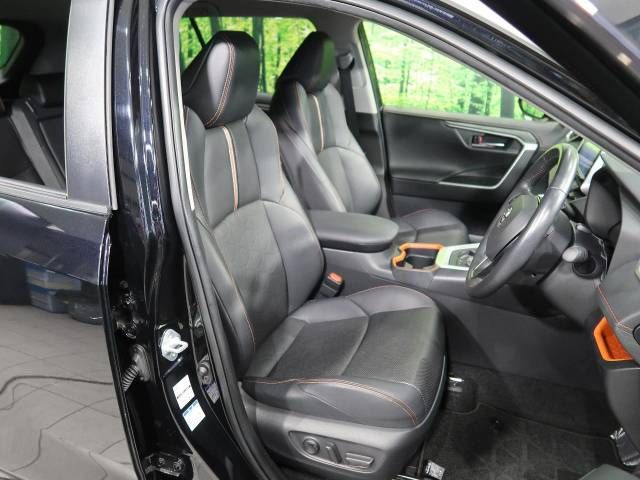 Toyota RAV4 2019-07 11889-8