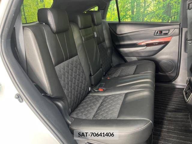 Toyota HARRIER 2015-10 340667-9