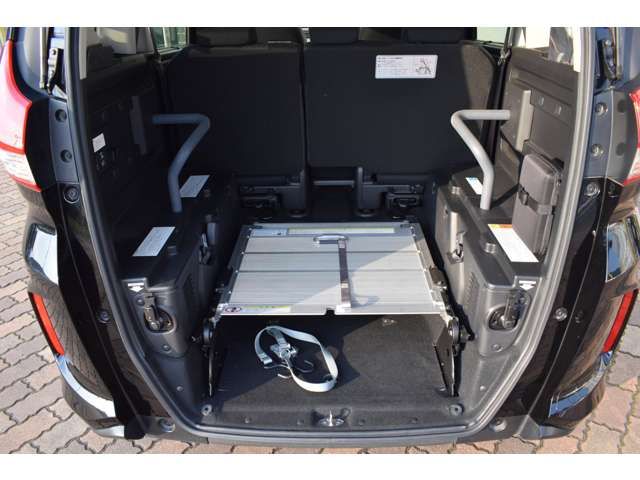 Honda FREED 2017-12 7284-10