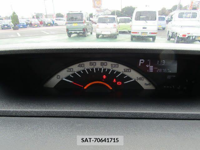 Toyota Pixis Mega 2019-01 204769-7