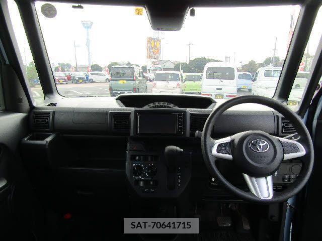 Toyota Pixis Mega 2019-01 204769-1
