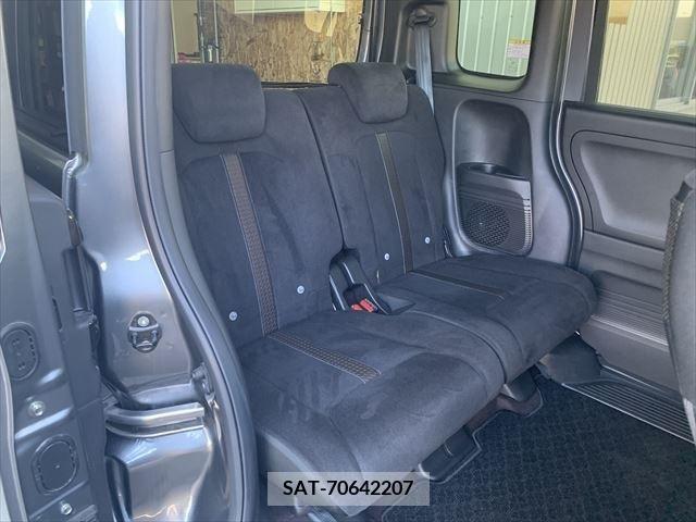 Honda N BOX CUSTOM 2018-10 306992-9