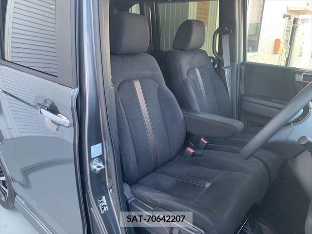 Honda N BOX CUSTOM 2018-10 306992-8