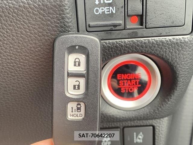 Honda N BOX CUSTOM 2018-10 306992-6