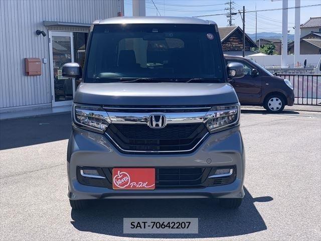 Honda N BOX CUSTOM 2018-10 306992-14