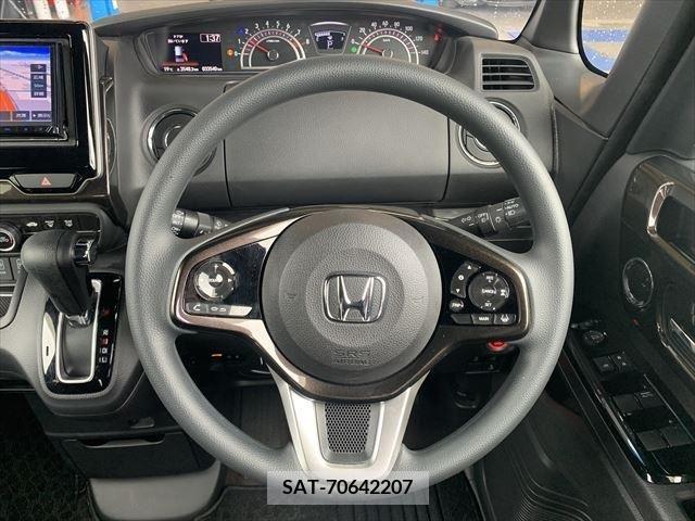 Honda N BOX CUSTOM 2018-10 306992-11