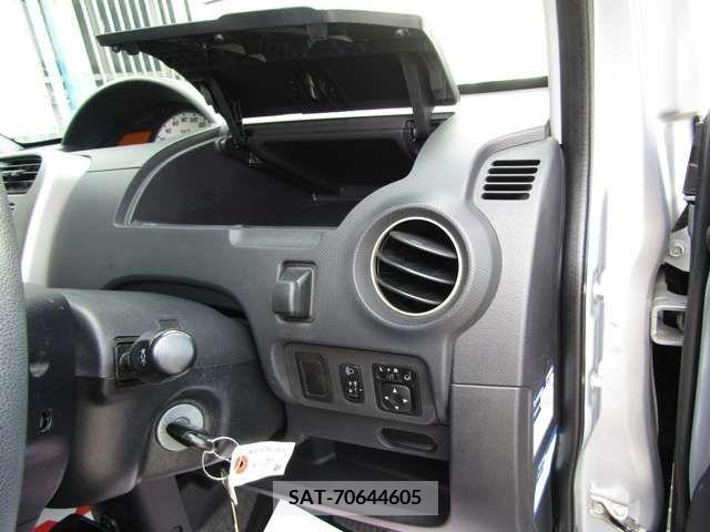 Mitsubishi TOPPO 2009-09 304912-16
