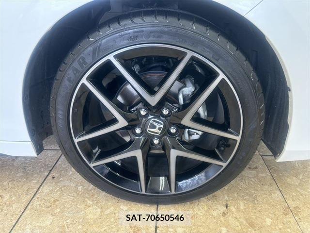 Honda CIVIC 2022-02 381499-11