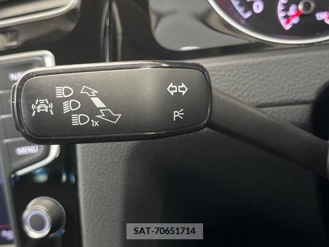 VolksWagen GOLF VARIANT 2015-08 298514-17