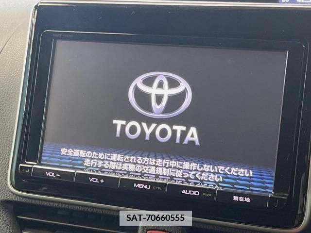Toyota VOXY 2015-06 347157-2