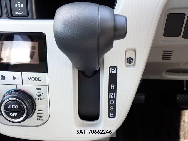 Daihatsu MOVE 2018-03 364093-8
