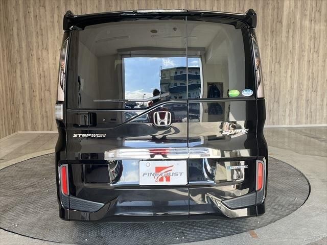 Honda e 2017-10 195679-5