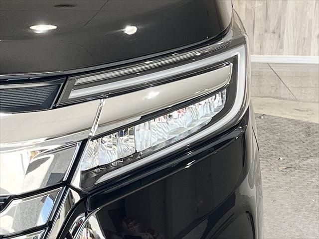 Honda e 2017-10 195679-8
