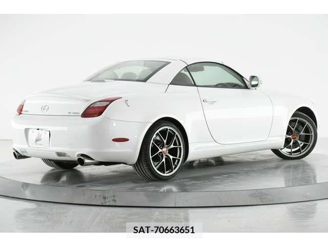Lexus SC 2010-06 223590-1