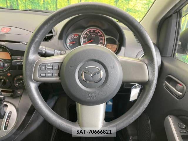 Mazda DEMIO 2013-11 327331-11