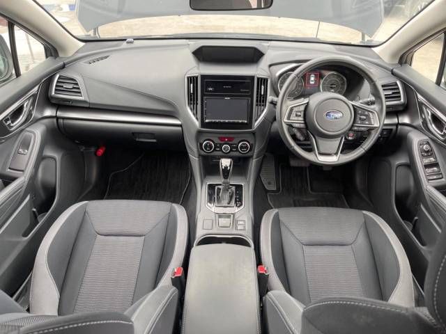 Subaru IMPREZA 2017-06 9852-1