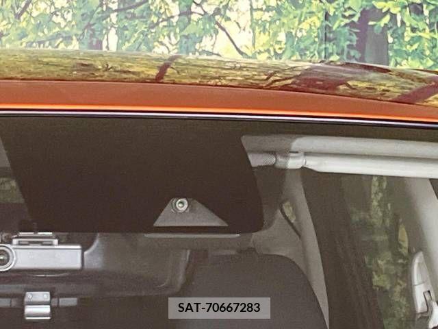 Nissan NOTE 2019-06 305484-2