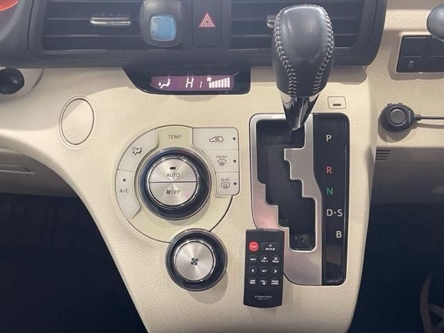 Toyota SIENTA 2015-12 1153-29