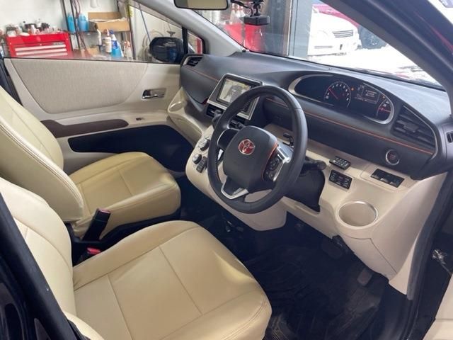 Toyota SIENTA 2015-12 1153-9