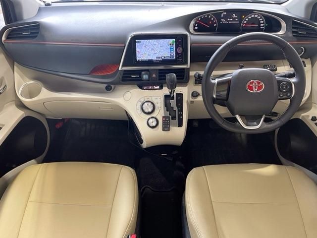 Toyota SIENTA 2015-12 1153-24
