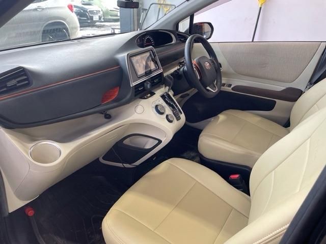 Toyota SIENTA 2015-12 1153-14