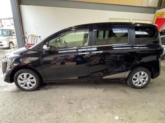 Toyota SIENTA 2015-12 1153-3