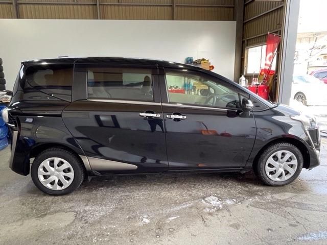 Toyota SIENTA 2015-12 1153-6
