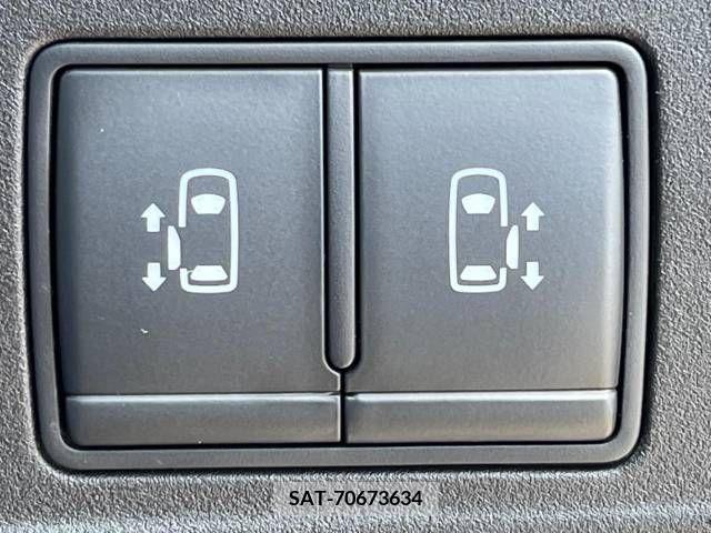 Nissan SERENA 2019-03 325002-3