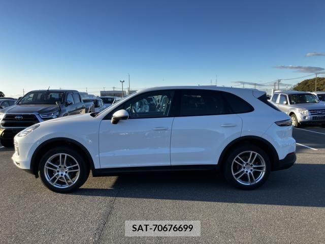Porsche CAYENNE 2018-11 257443-19
