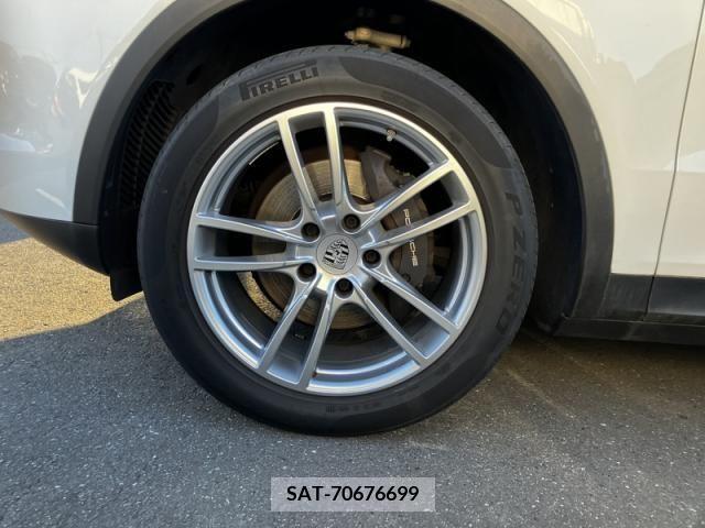 Porsche CAYENNE 2018-11 257443-12