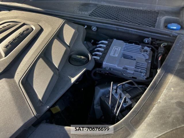 Porsche CAYENNE 2018-11 257443-11