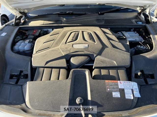 Porsche CAYENNE 2018-11 257443-9