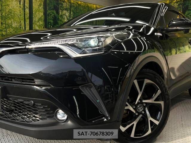 Toyota C-HR 2018-07 264091-12