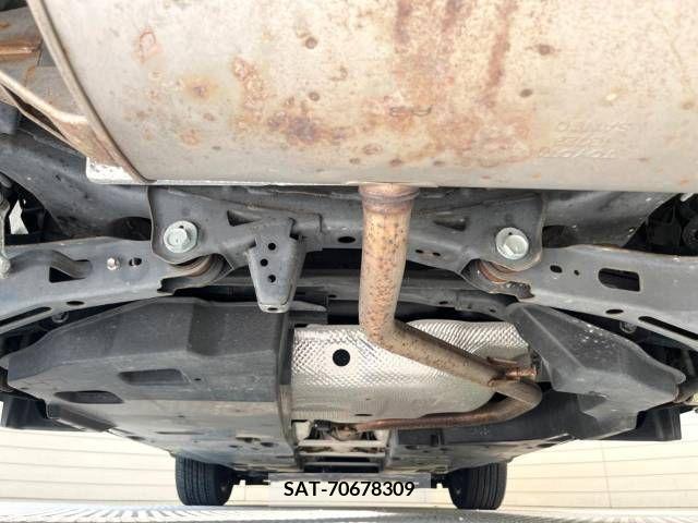 Toyota C-HR 2018-07 264091-19