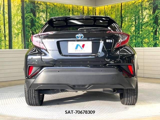 Toyota C-HR 2018-07 264091-15